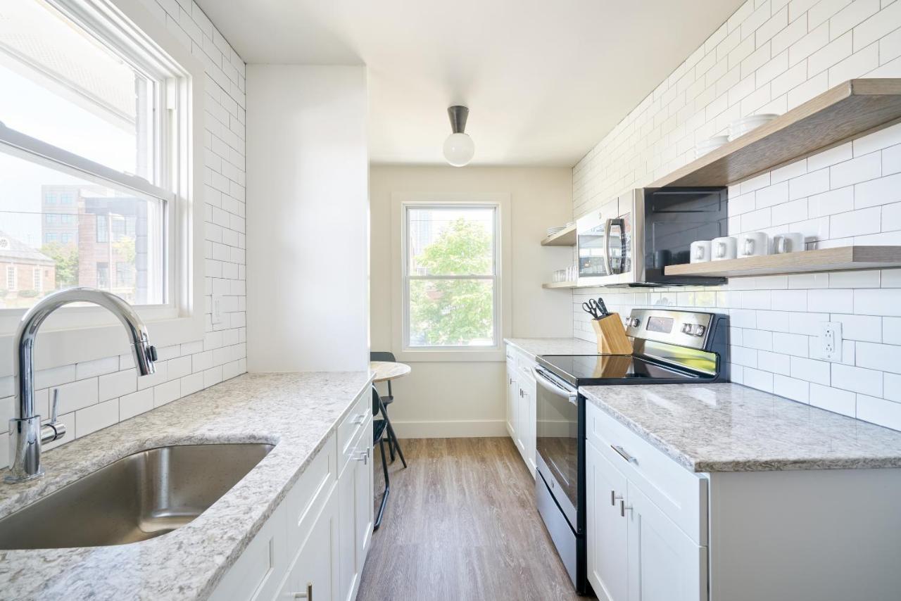 Sonder By Marriott Bonvoy The Stat Apartments Midtown Nashville Bagian luar foto